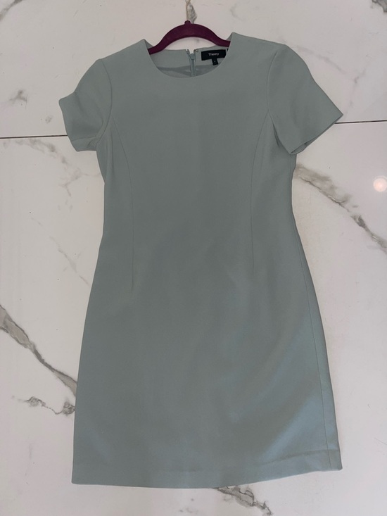 Theory Dresses & Skirts - Theory Short Sleeve Shift Dress in Light Sage